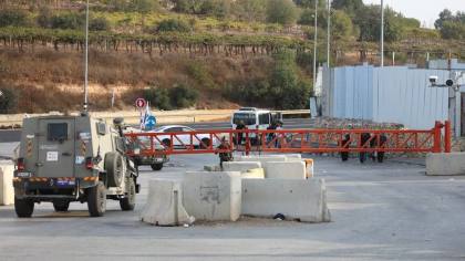 Tentara Israel melanjutkan pengepungan Hebron untuk hari ke-2, menangkap 19 warga Palestina di Tepi Barat