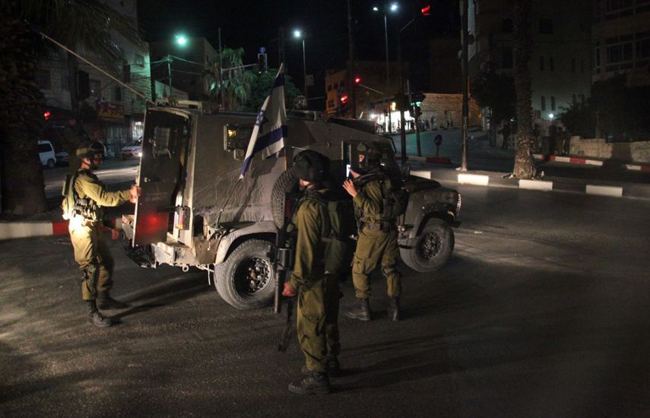 IOF melancarkan penggerebekan dan penangkapan secara luas di Tepi Barat