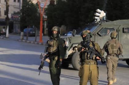 Pasukan Israel melukai dua wanita Palestina, gadis dalam serangan Tepi Barat yang diduduki