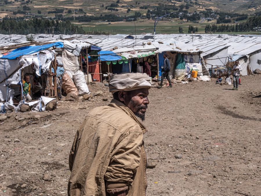 Ratusan warga Etiopia menyeberang ke Kenya untuk menghindari pertempuran regional