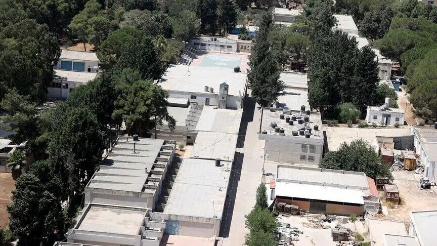 Israel memperkuat pasukan di pusat pelatihan UNRWA yang direbut di Yerusalem yang diduduki