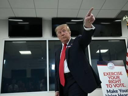 Perang Iran langsung: Trump mengisyaratkan kemungkinan serangan Iran pada hari Minggu atau tercapainya kesepakatan