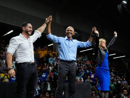 Pidato Obama di Ohio, Michigan: Poin - poin penting tentang Trump, perang Iran, ujian tengah semester