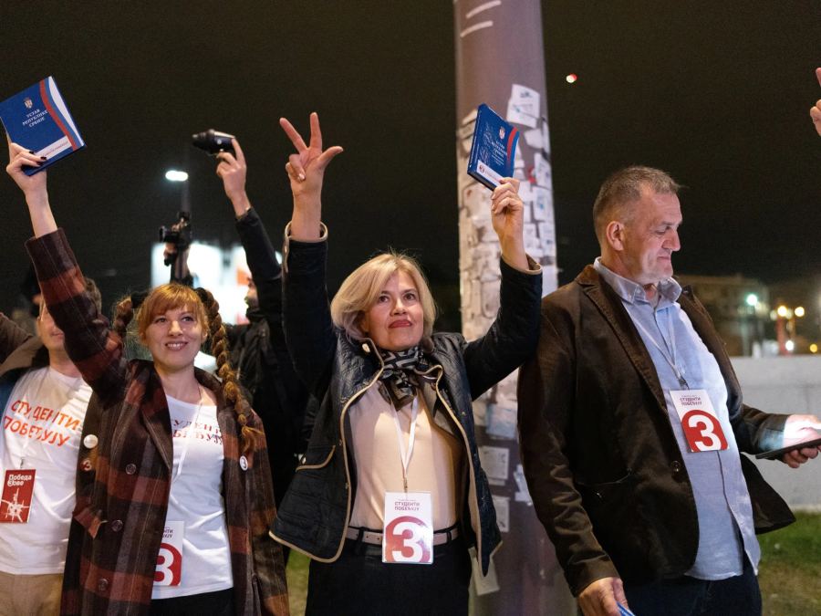 Pemilu sela di Serbia: Apa yang dipertaruhkan dan dapatkah mahasiswa menggeser Vucic?