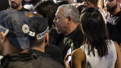 Pemimpin oposisi Israel bersumpah untuk mengundurkan diri daripada mengabdi di bawah Netanyahu