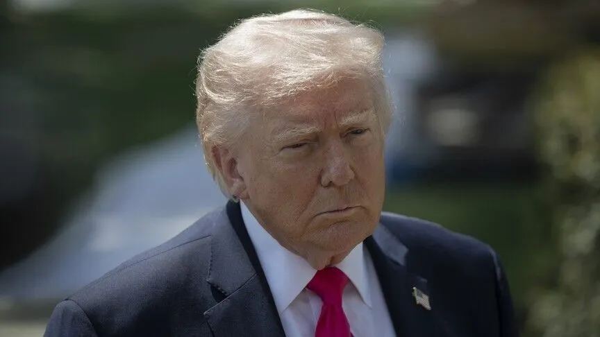 Trump menuduh Iran menaikkan harga minyak menjelang ujian tengah semester