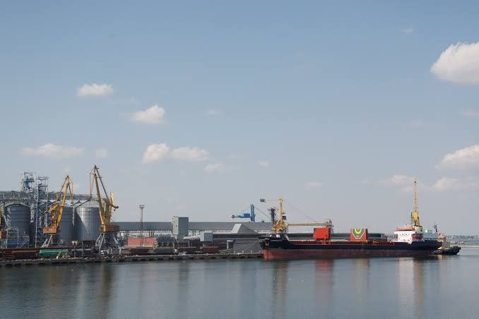 Zelenskyy mengatakan Rusia belum siap menghentikan serangan terhadap kapal pertanian