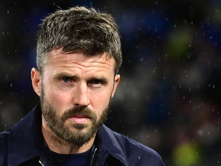 Carrick dari Man United tidak mengkhawatirkan pekerjaannya meski mengalami kekalahan yang ‘tidak dapat diterima’