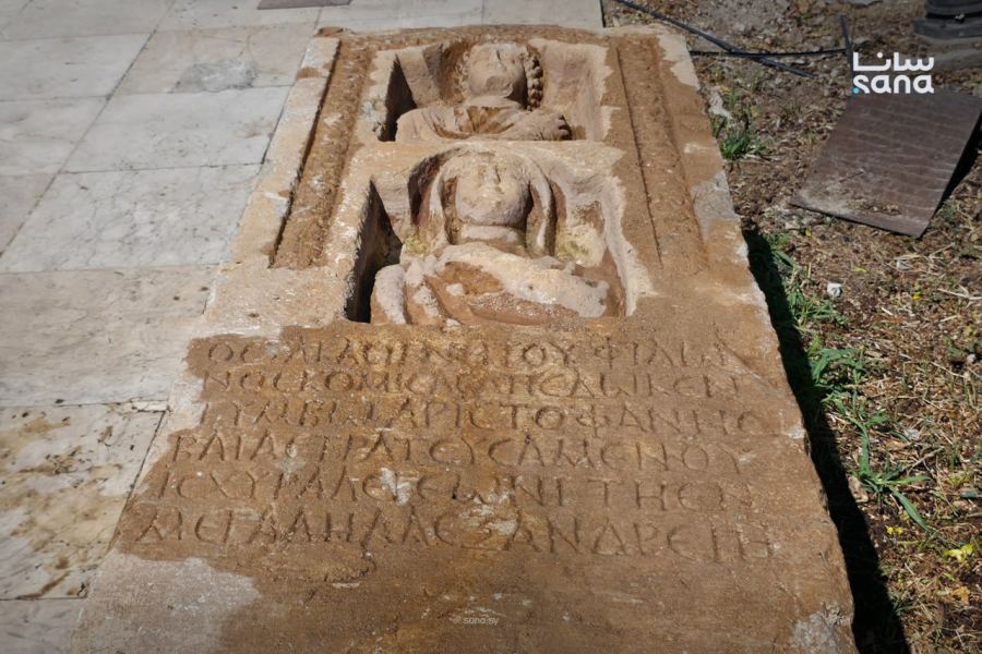 Monumen pemakaman kuno yang digali di Afrin diserahkan di Aleppo