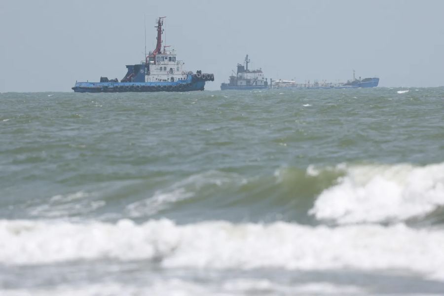 Trump mengumumkan penghapusan ranjau di Selat Hormuz dan memperingatkan Iran agar tidak menggunakan ranjau baru