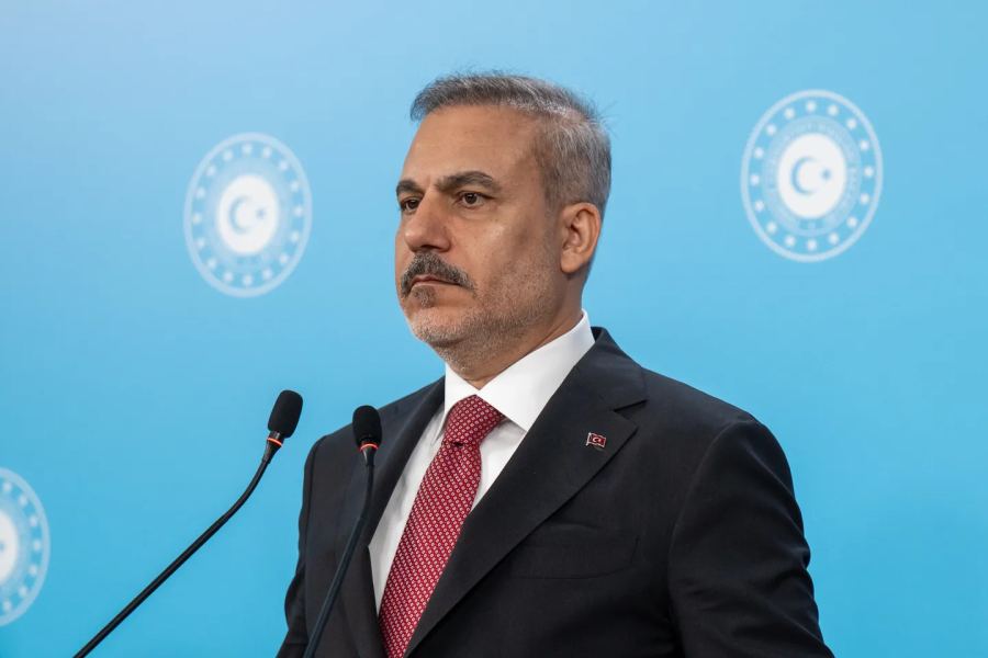 Pembubaran kelompok teror SDF yang dipimpin YPG disambut baik jika diterapkan di lapangan: Fidan pimpinan Türkiye