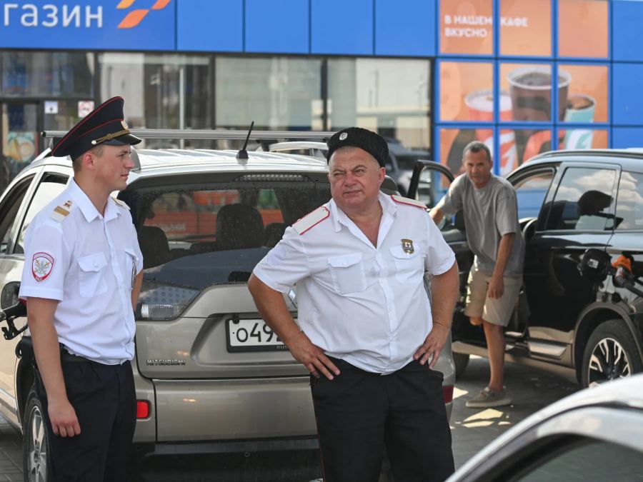 Serangan Ukraina terhadap Rusia menyebabkan kepanikan bahan bakar di seluruh Asia Tengah