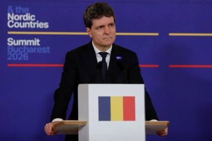 Rumania menyalahkan Rusia karena serangan pesawat tak berawak menenggelamkan kapal dan membunuh pelaut