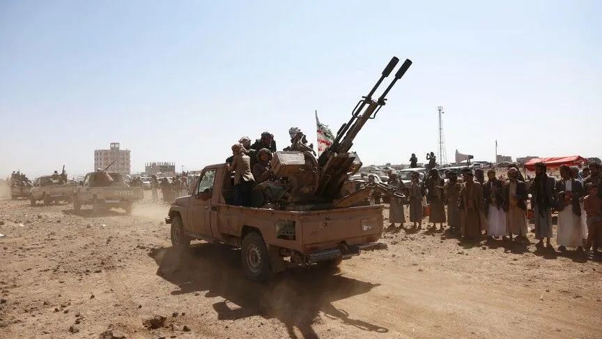 Houthi mengklaim telah menyerang bandara Saudi, fasilitas minyak dengan rudal, drone