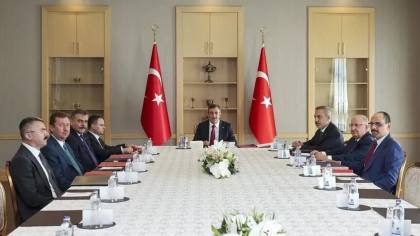 Türkiye membentuk empat subkomisi untuk menerapkan Undang-Undang Solidaritas Nasional
