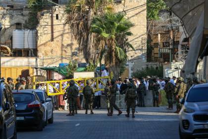 Pasukan Israel dan pemukim ilegal melukai 20 warga Palestina di Tepi Barat yang diduduki