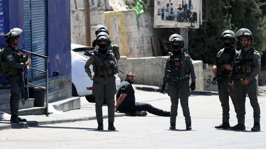 ‘Keterlaluan’: Inggris mengutuk masuknya pasukan Israel ke fasilitas UNRWA di Yerusalem Timur yang diduduki