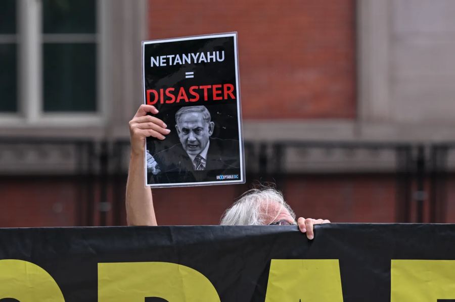 Netanyahu dari Israel beralih ke retorika anti-Turki ketika jajak pendapat menunjukkan Partai Likud kalah