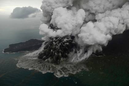 Repeated eruptions of Indonesia's Mount Anak Krakatau prompt safety alert