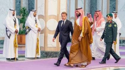 Putra mahkota Saudi dan presiden Prancis membahas perkembangan regional dan internasional di Riyadh