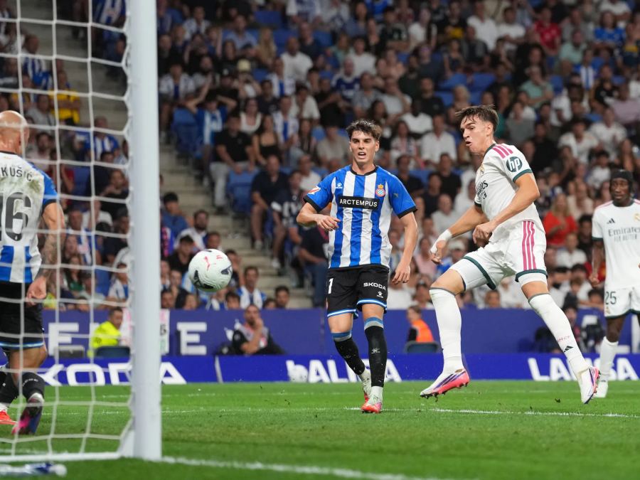 Real Madrid mengalahkan Espanyol 2-1 di pertandingan pertama Jose Mourinho sebagai balasannya