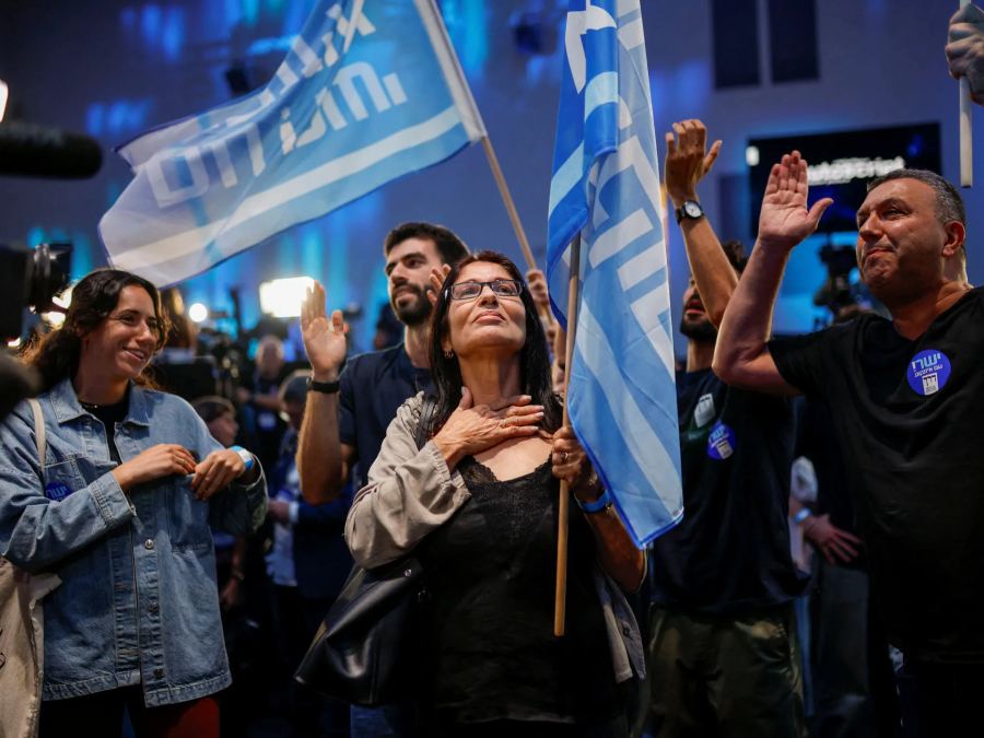 Exit poll memicu perdebatan sengit seputar perpecahan politik Israel